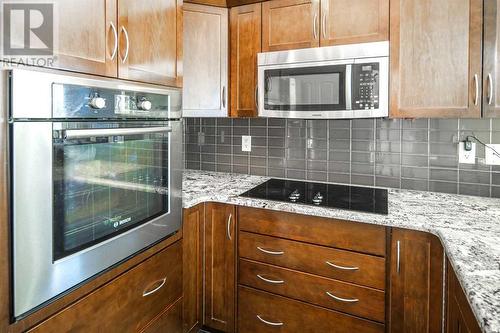 401, 70 Royal Oak Plaza Nw, Calgary, AB - Indoor Photo Showing Kitchen With Upgraded Kitchen