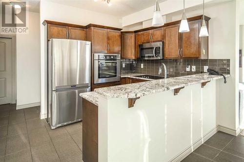 401, 70 Royal Oak Plaza Nw, Calgary, AB - Indoor Photo Showing Kitchen With Stainless Steel Kitchen With Upgraded Kitchen