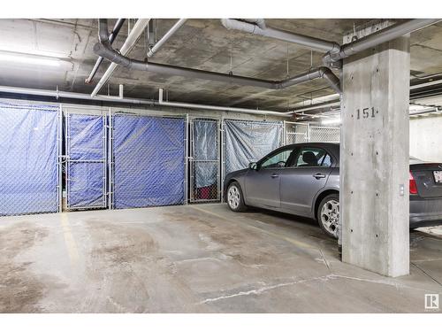 #467 11517 Ellerslie Rd Sw, Edmonton, AB - Indoor Photo Showing Garage