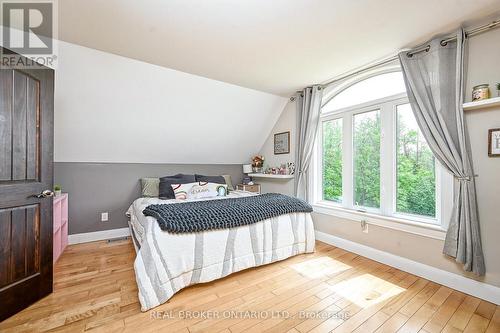 6769 Deer Run Place N, Ottawa, ON - Indoor Photo Showing Bedroom