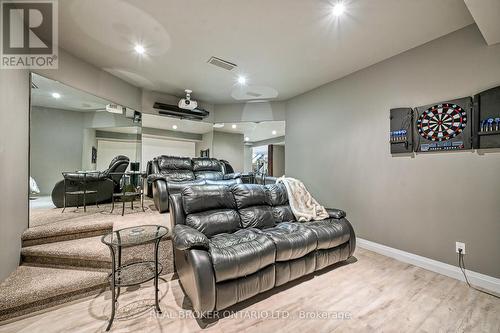 6769 Deer Run Place N, Ottawa, ON - Indoor