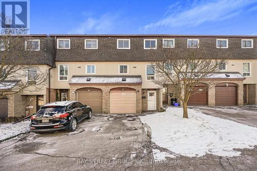 30 - 80 Old Country Drive, Kitchener, ON - Outdoor