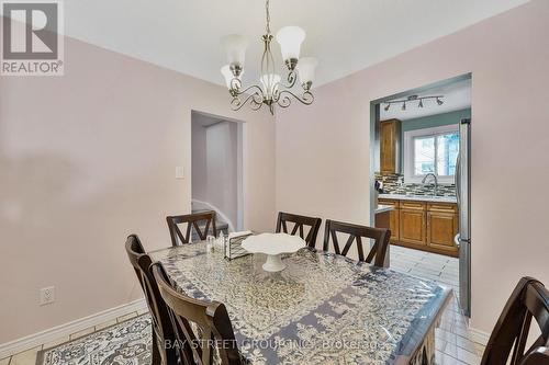 30 - 80 Old Country Drive, Kitchener, ON - Indoor Photo Showing Dining Room