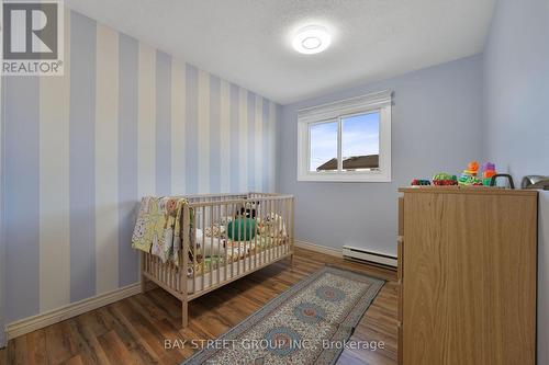 30 - 80 Old Country Drive, Kitchener, ON - Indoor Photo Showing Bedroom