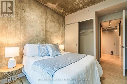 1806 - 11 Charlotte Street, Toronto, ON - Indoor Photo Showing Bedroom