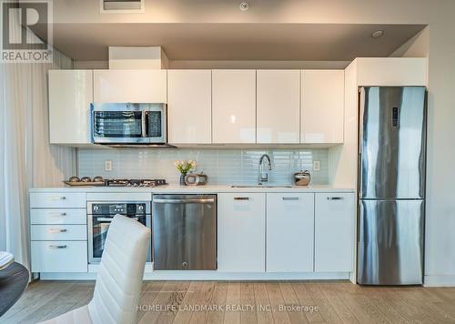 1806 - 11 Charlotte Street, Toronto, ON - Indoor Photo Showing Kitchen With Upgraded Kitchen