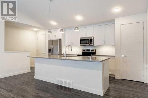 5301, 100 Walgrove Court Se, Calgary, AB - Indoor Photo Showing Kitchen With Upgraded Kitchen