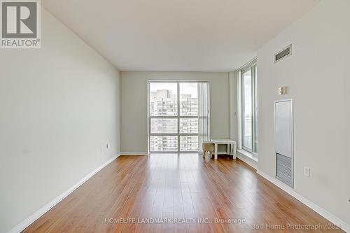 2106 - 3 Pemberton Avenue, Toronto, ON - Indoor Photo Showing Other Room