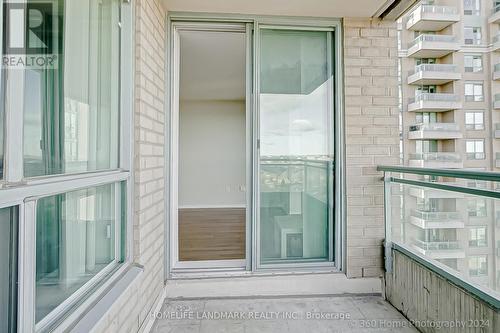 2106 - 3 Pemberton Avenue, Toronto, ON - Outdoor With Balcony With Exterior