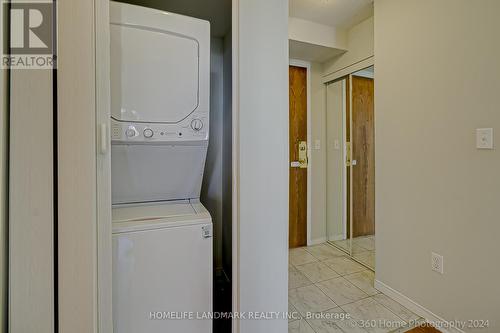 2106 - 3 Pemberton Avenue, Toronto, ON - Indoor Photo Showing Laundry Room