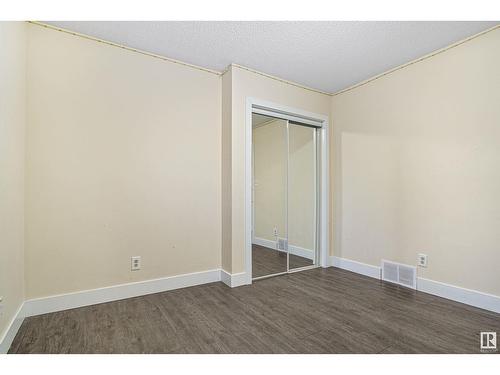 1207 54 St Nw, Edmonton, AB - Indoor Photo Showing Other Room