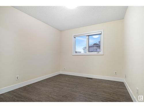 1207 54 St Nw, Edmonton, AB - Indoor Photo Showing Other Room