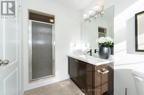 1261 Jezero Crescent, Oakville, ON - Indoor Photo Showing Bathroom