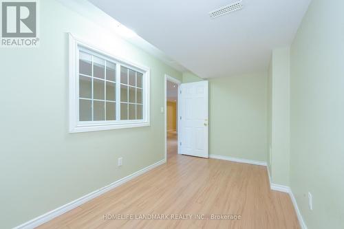 1261 Jezero Crescent, Oakville, ON - Indoor Photo Showing Other Room