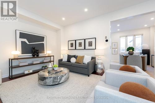 1261 Jezero Crescent, Oakville, ON - Indoor Photo Showing Living Room