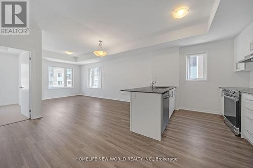 22 - 15 William Jackson Way, Toronto, ON - Indoor Photo Showing Kitchen