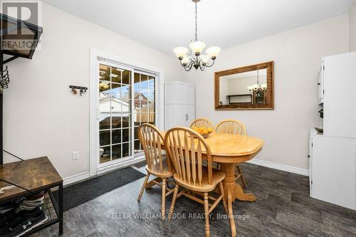 678 Brighton Avenue, Hamilton, ON - Indoor Photo Showing Dining Room