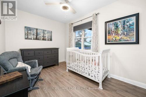 678 Brighton Avenue, Hamilton, ON - Indoor Photo Showing Bedroom