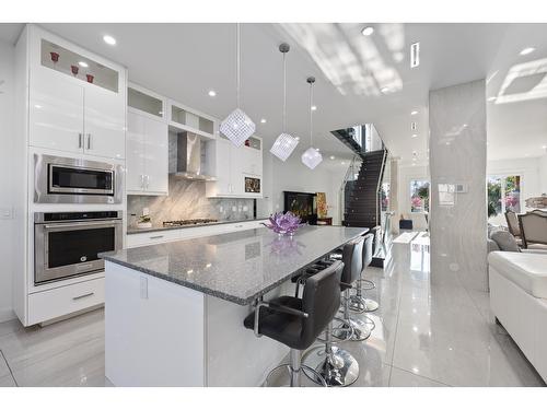 10088 121 Street, Surrey, BC - Indoor Photo Showing Kitchen With Upgraded Kitchen