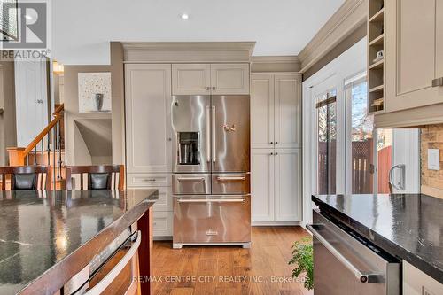 3129 Sandcliffe Court, Burlington (Headon), ON - Indoor Photo Showing Kitchen