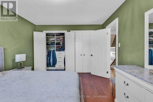 3129 Sandcliffe Court, Burlington (Headon), ON - Indoor Photo Showing Bedroom