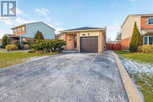 3129 Sandcliffe Court, Burlington (Headon), ON - Outdoor