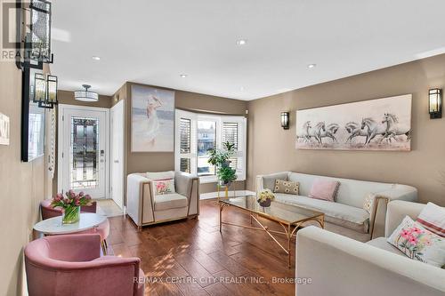 3129 Sandcliffe Court, Burlington (Headon), ON - Indoor Photo Showing Living Room