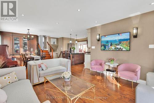 3129 Sandcliffe Court, Burlington (Headon), ON - Indoor Photo Showing Living Room