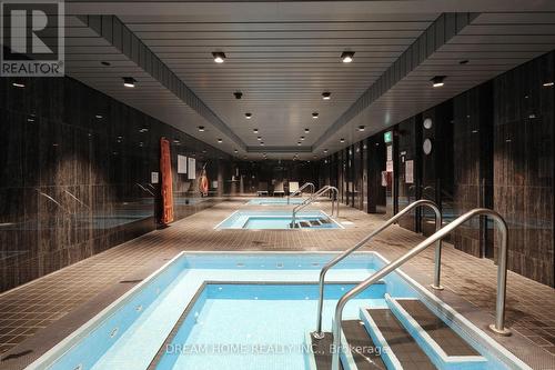 5303 - 2221 Yonge Street, Toronto, ON -  With In Ground Pool With Exterior