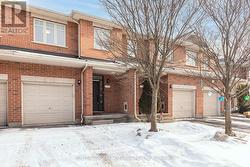 171 HORNCHURCH LANE  Ottawa, ON K2J 0J9