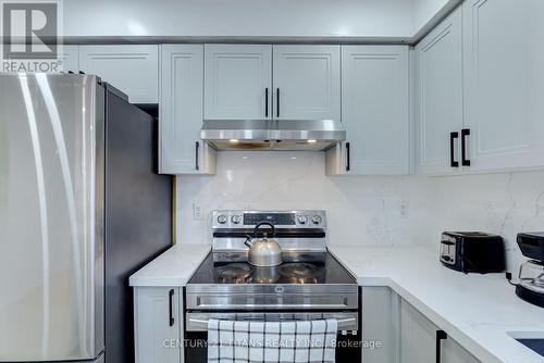 55 Wilkes Crescent, Toronto, ON - Indoor Photo Showing Kitchen