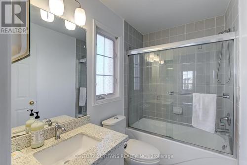 55 Wilkes Crescent, Toronto, ON - Indoor Photo Showing Bathroom