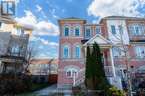 55 Wilkes Crescent, Toronto, ON - Outdoor