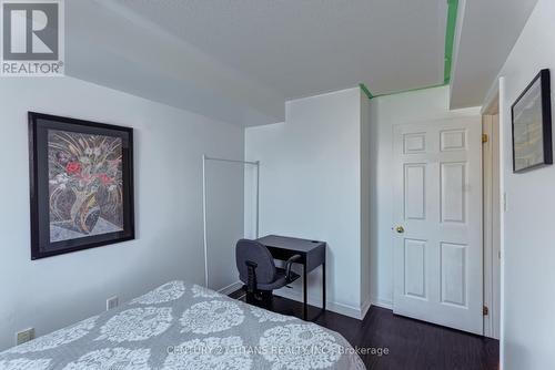 55 Wilkes Crescent, Toronto, ON - Indoor Photo Showing Bedroom