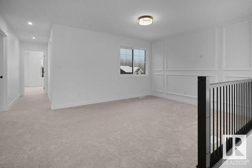 3313 Chickadee Dr Nw, Edmonton, AB - Indoor Photo Showing Other Room