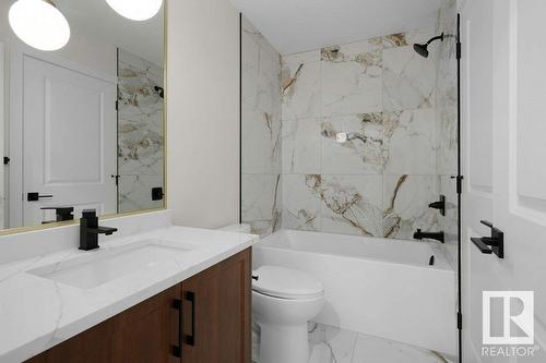 3313 Chickadee Dr Nw, Edmonton, AB - Indoor Photo Showing Bathroom