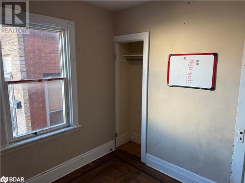 164 London Street N, Hamilton, ON - Indoor Photo Showing Other Room