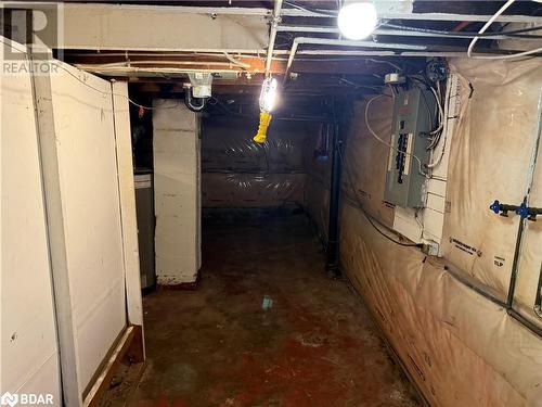 164 London Street N, Hamilton, ON - Indoor Photo Showing Basement