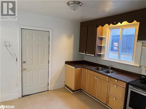 164 London Street N, Hamilton, ON - Indoor Photo Showing Kitchen With Double Sink