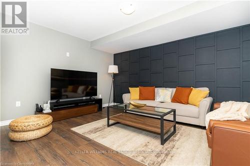 29 Appleby Street, Kitchener, ON - Indoor Photo Showing Living Room