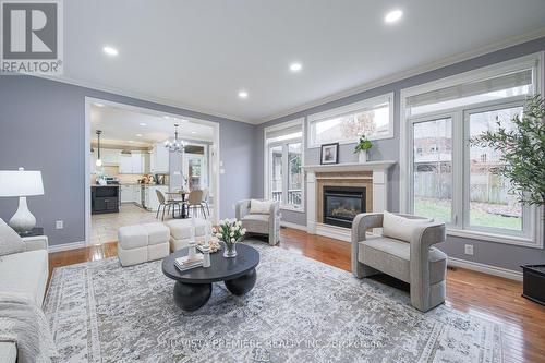 1233 Thamesridge Crescent, London, ON - Indoor Photo Showing Living Room With Fireplace