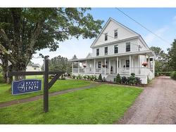 16 Beach ST  St. Martins, NB E5R 1C7