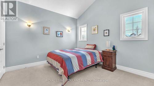 275 Elderberry Avenue, London, ON - Indoor Photo Showing Bedroom