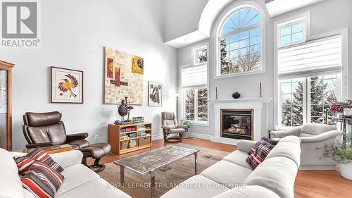 275 Elderberry Avenue, London, ON - Indoor Photo Showing Living Room With Fireplace