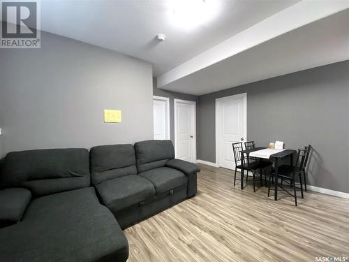 463 Kloppenburg Street, Saskatoon, SK - Indoor Photo Showing Living Room