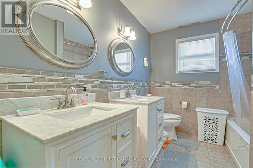 34 Kristina Crescent, London, ON - Indoor Photo Showing Bathroom