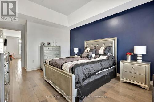 158 Greti Drive, Hamilton, ON - Indoor Photo Showing Bedroom