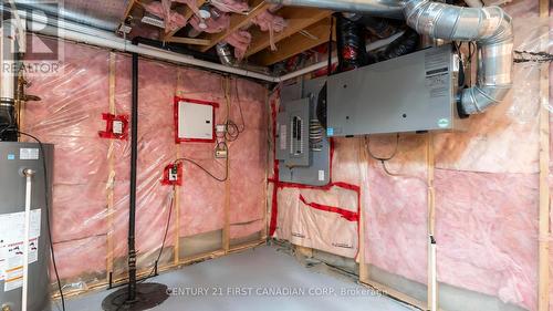 2005 Wateroak Drive, London, ON - Indoor Photo Showing Basement