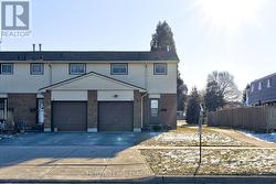 1 - 1350 LIMERIDGE ROAD E  Hamilton, ON L8W 1L6