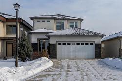 19 Seaside DR  Winnipeg, MB R2C 3C2